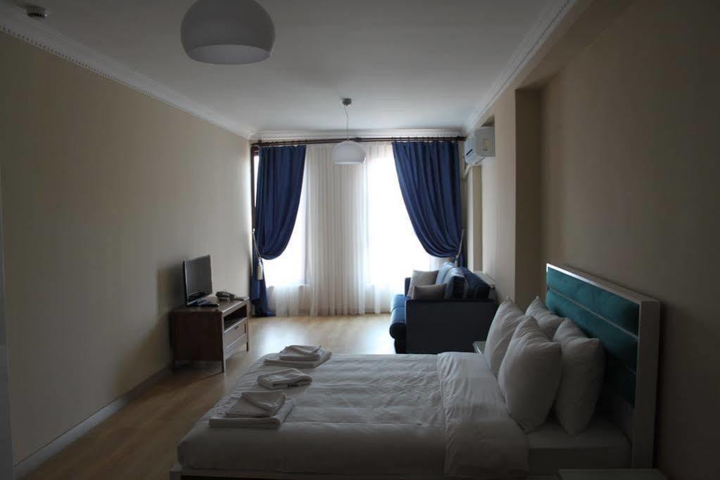 Tt Guest Rooms Istanbul Exterior photo