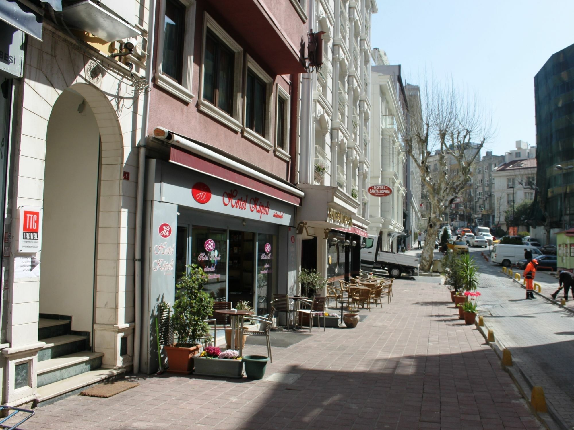 Tt Guest Rooms Istanbul Exterior photo
